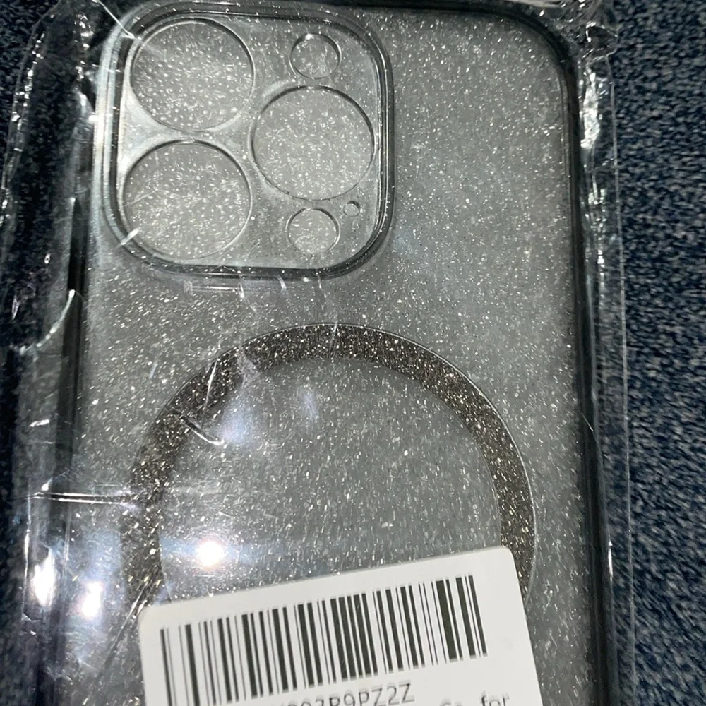 iPhone case - Picture 3 of 4